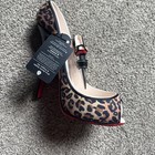 Wild Eye Designs High Heel Bottle Holder and Stopper 2 piece Leopard Set NWT — photo 1