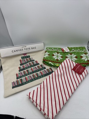 3 Target New tote bag, MINI TREE SKIRT Table Top ,Towel, Traditional Christmas.