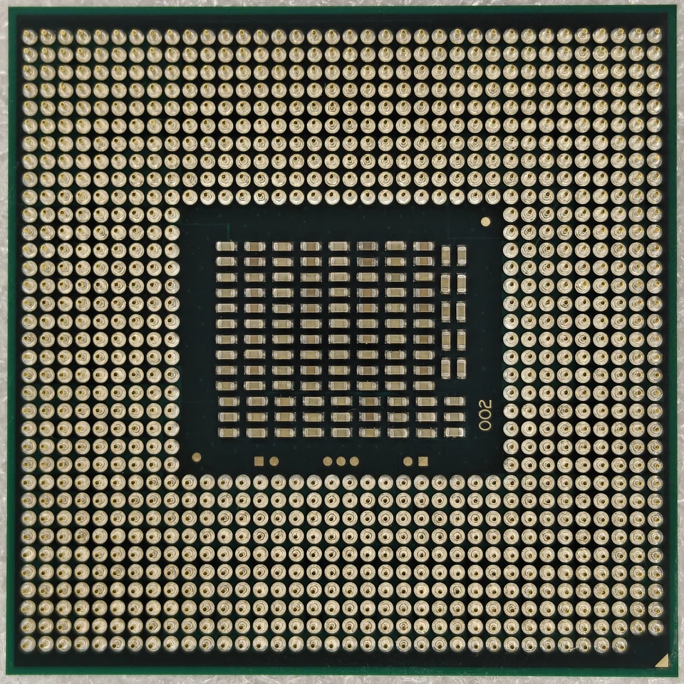 Intel Core i7-2720QM CPU 4Cores 2.2-3.3GHz 6M SR014 Socket G2 Notebook Processor - Image 2 of 2