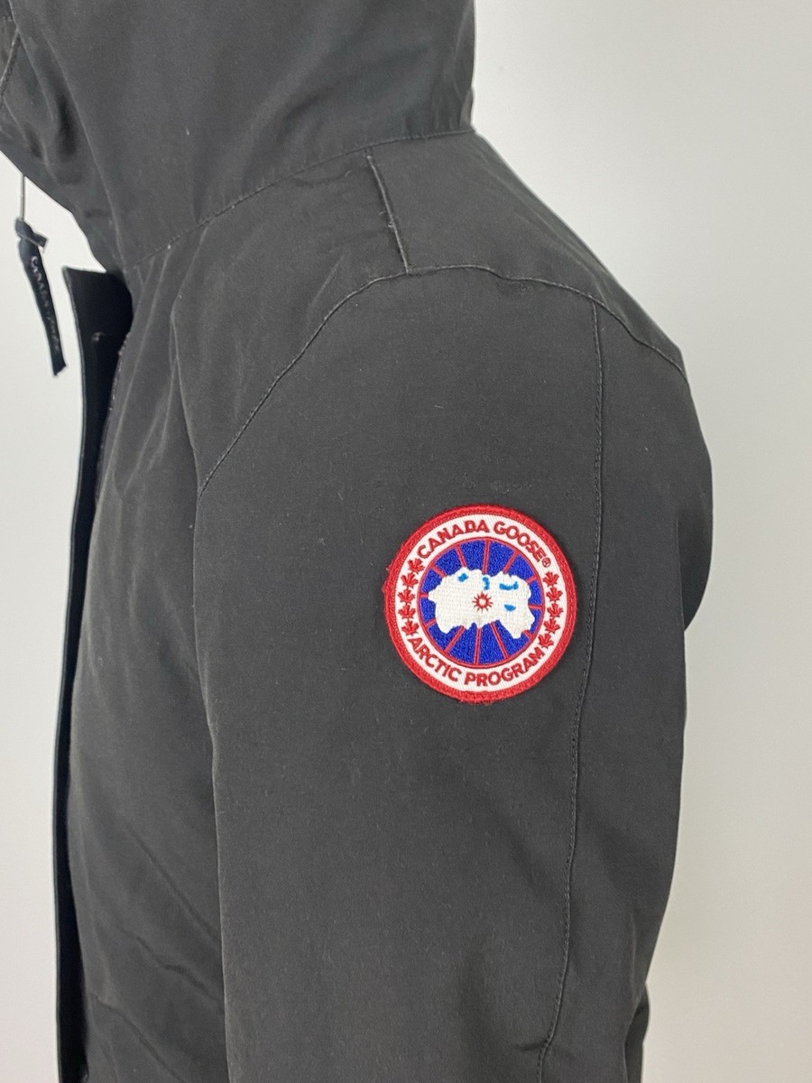 CANADA GOOSE Arctic Program Black Hooded Goose Down Full Zip Parka