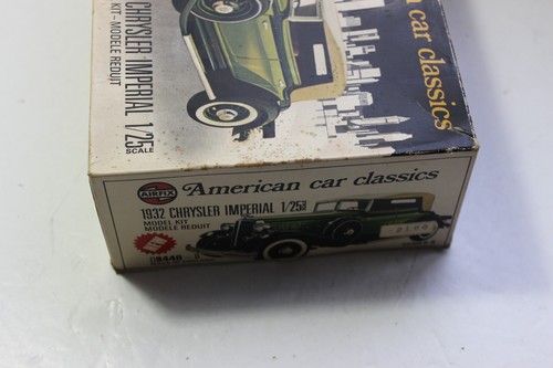 AIRFIX AMERICAN CAR CLASSICS 1932 CHRYSLER IMPERIAL 1/25 building kit - Picture 3 of 7