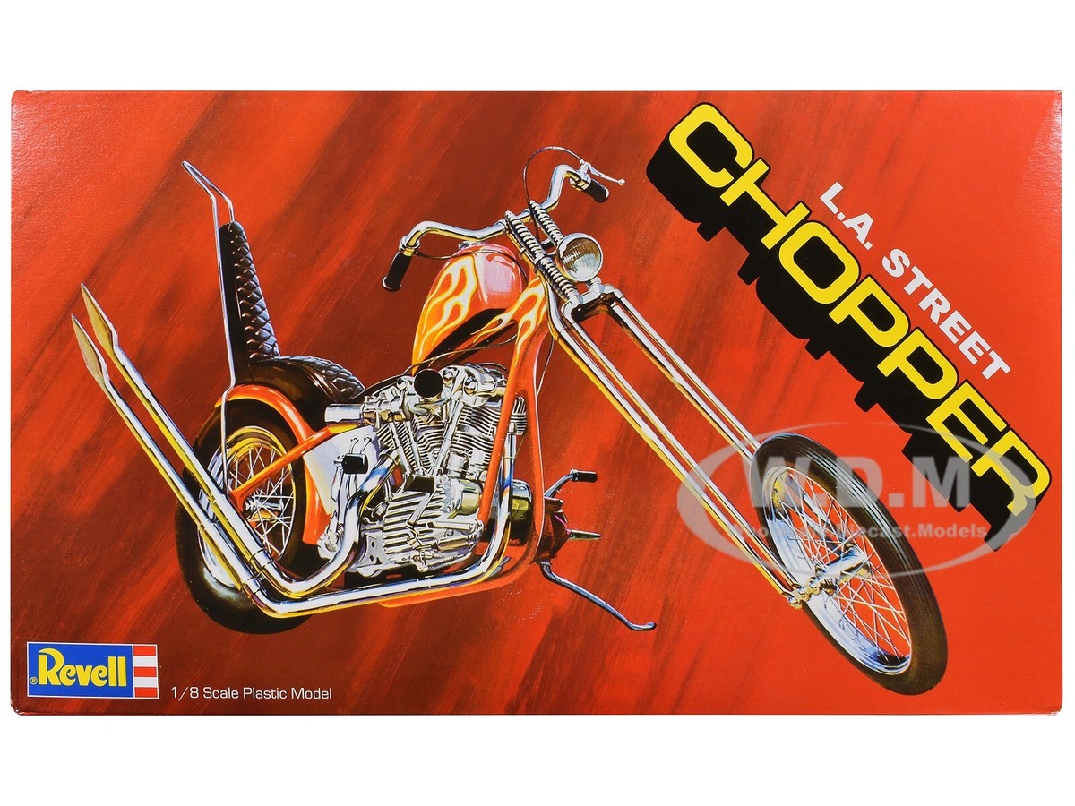 LEVEL 5 MODEL KIT LA STREET CHOPPER MOTORCYCLE 1/8 SCALE MODEL BY
