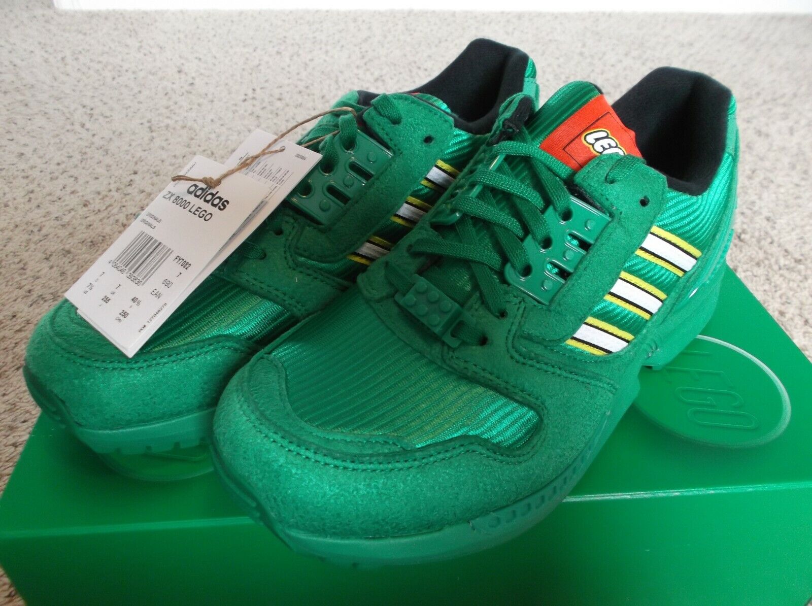 NEW - Adidas Originals END x LEGO ZX 8000 - Men's Size 7.5 - Green -  (FY7082)