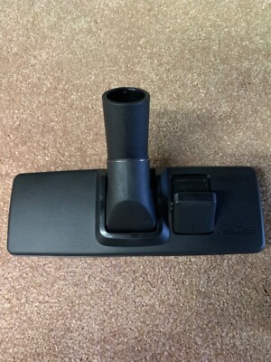 NuTone Heavy Duty Central Vacuum Standard Combination Floor/Rug Tool   1  1/4