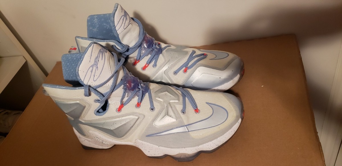 lebron 13 christmas