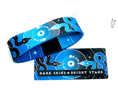 ZOX **DARK SKIES * BRIGHT STARS** Silver Strap Large NIP Wristband w/Card