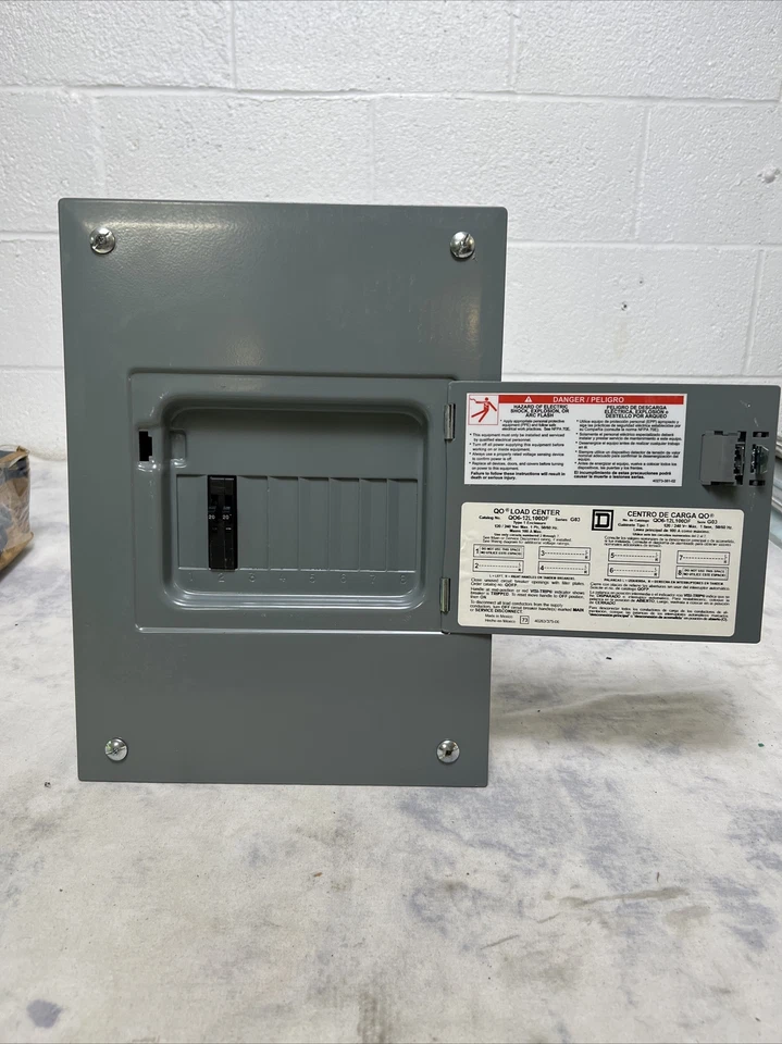 SquareD QO612L100DF Circuit Breaker Load Center w/ Dual 20A Single Pole Breaker - Image 3 of 4