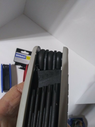 KOBALT Tools 25-Piece SAE/Metric Folding Hex and Torx Key Set - 0498862 - Picture 9 of 9