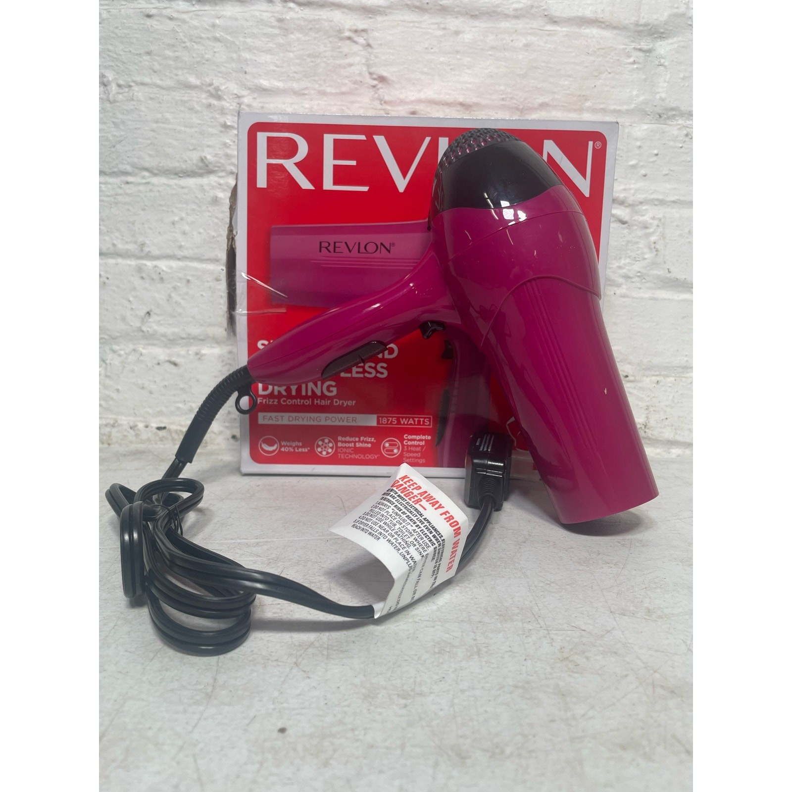 Revlon 1875W Frizz Control Hair Dryer No Smoothing Concentrator-image