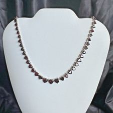 SREBRO STERLING - NASZYJNIK GRANATOWY W KSZTAŁCIE SERCA STOPNIOWANY - 18''