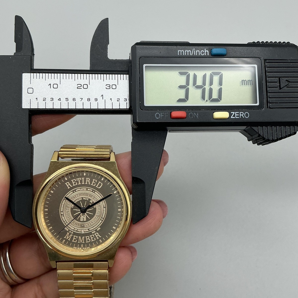 International Union Operating Engineers Mens Watch 34mm Gold Tone
