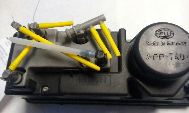 94-95 Mercedes Clase S Chasis ECM 129 Tipo Robo Bloqueo SL600 Foto 4 de 4