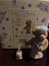 Cherished Teddies Club Julia Bearon as "Gloria Growlette"