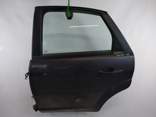 Porte arrière et accessoires Ford FOCUS