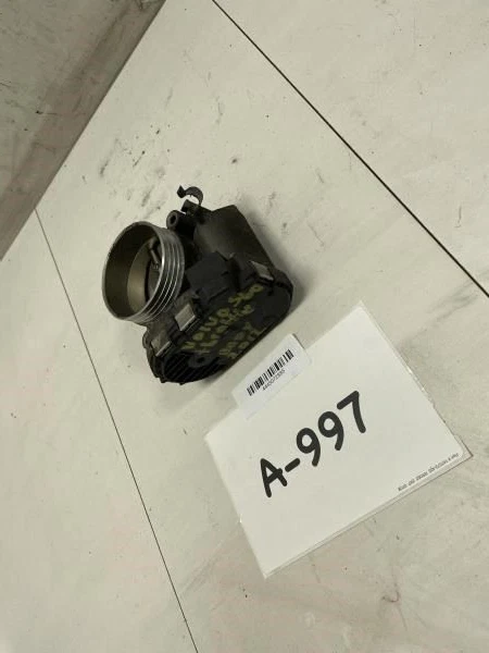 Válvula de carrocería del acelerador Volvo S60 2012 compatible con Volvo serie 70 06-13 OEM+ Foto 3 de 4