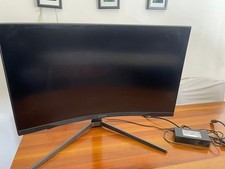 Monitor Samsung Odyssey G7 27" - PER PARTI DI RICAMBIO / SCHERMO ROTTO