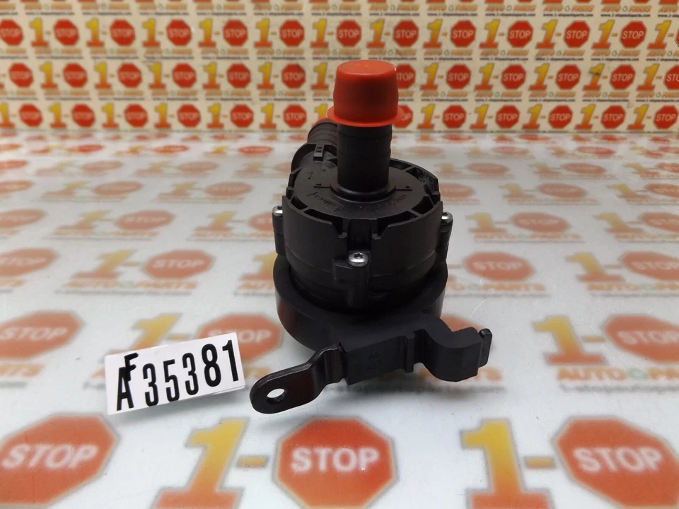 2018-2021 FORD ECOSPORT AUXILIARY COOLANT WATER PUMP GN1Z-18D473-B OEM - Image 4 of 4