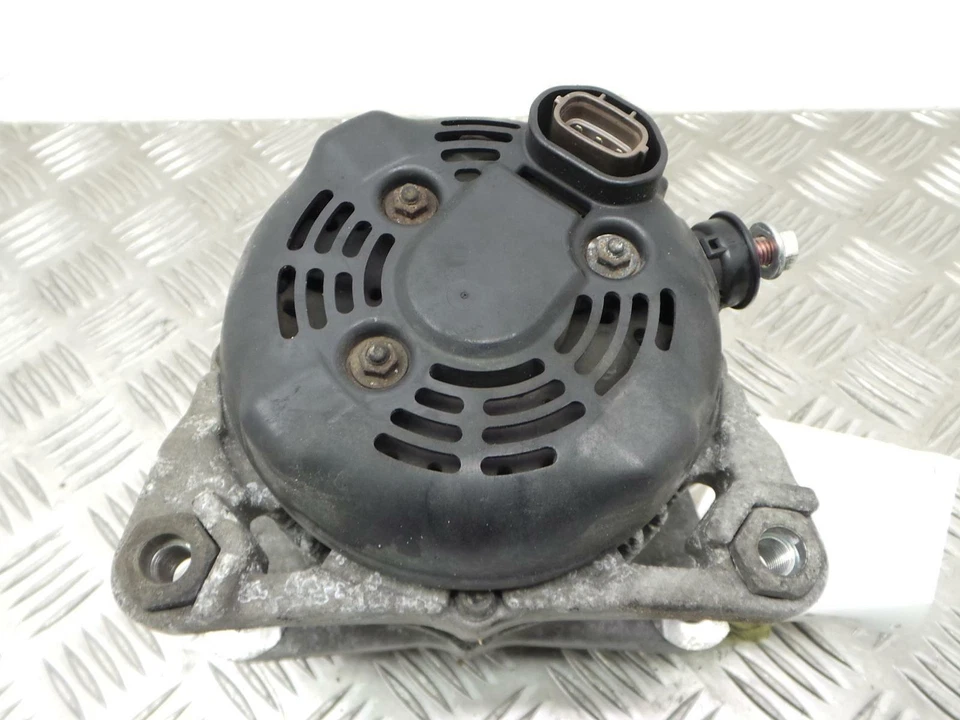Alternador Suzuki Grand Vitara MK3 1.9 DCI 2005 - 2012 Foto 4 de 4