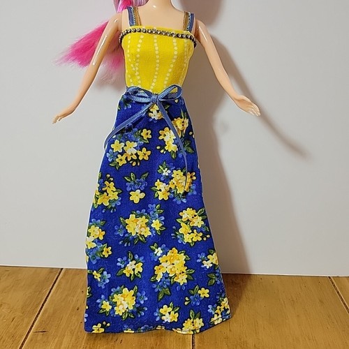 Handmade Dress Made For Barbie and Similar Size 11½" Fashion Dolls Made TX USA