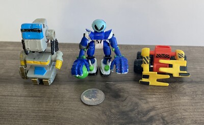 Lot of 3 Vintage Z-Bots Micro Machines Ton Rayzor & Stegz
