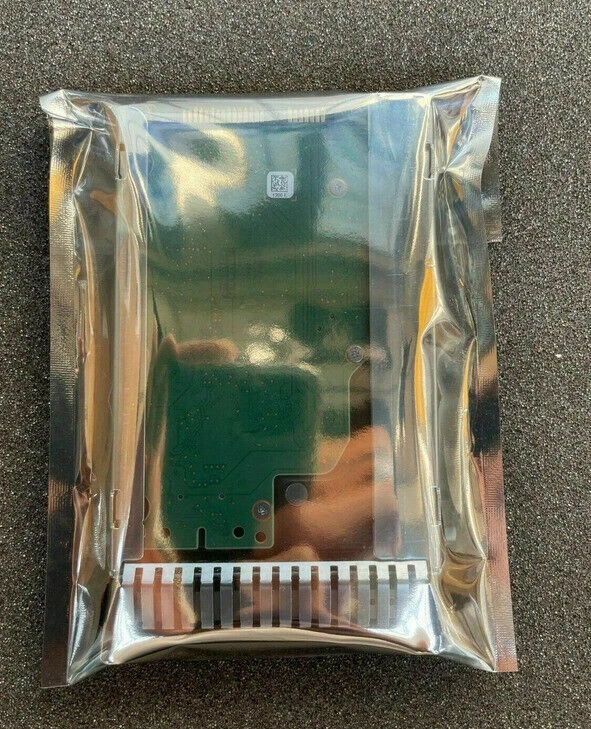 00YK016 Lenovo ThinkSystem 1.2TB 10K SAS 12G 512N 2.5in HDD 7XB7A00027 - Bild 2 von 3