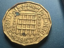 1967 Elizabeth II British Threepenny  3d