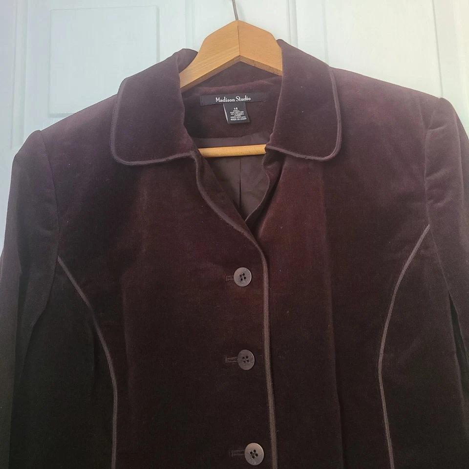 Jaqueta Blazer Veludo Veludo Madison Studio Vintage Tamanho G 14 Marrom Escuro Y2K Clássica - Imagem 4 de 4