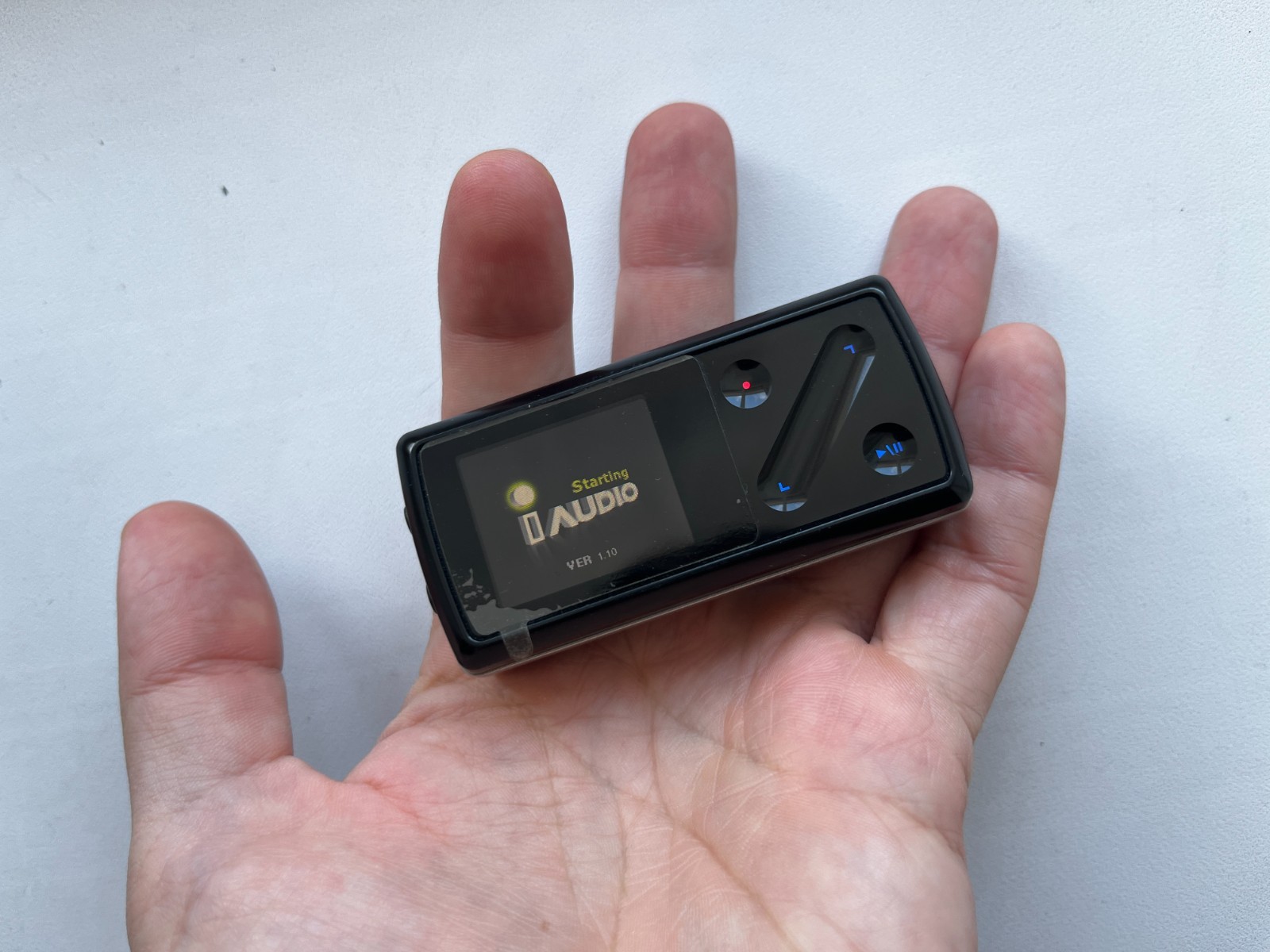 Cowon iAudio 7 Audio mp3 Music Player 8GB (TESTED) - Condition Box