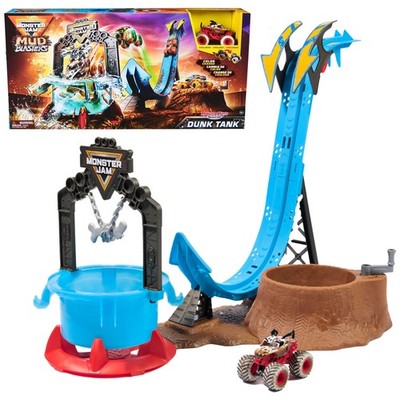 Monster Jam Mud Blasters, Monster Mutt Dalmatian Dunk Tank Playset, Color Cha...