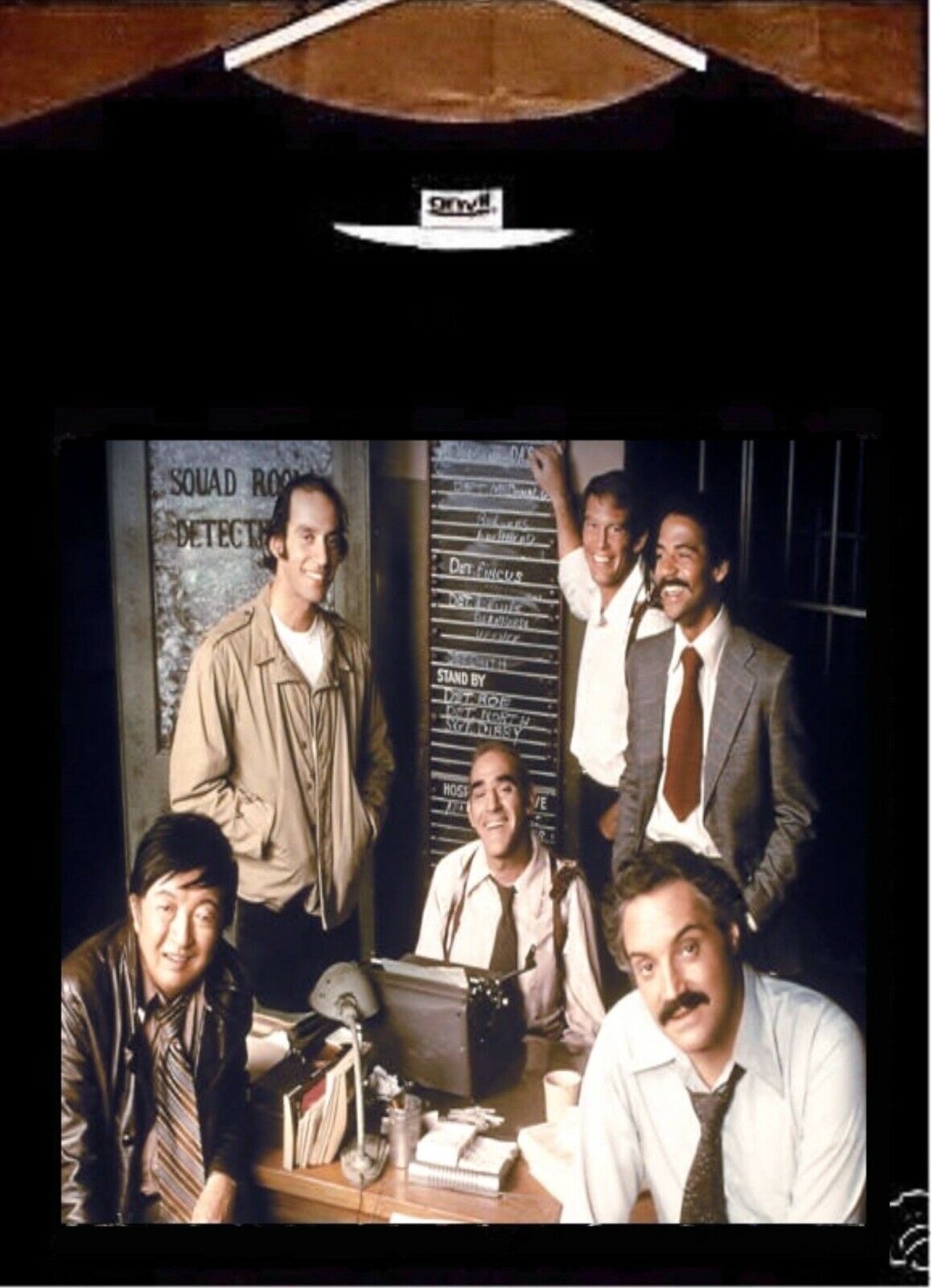 ALTRA Maglietta Barney Miller Cast Tv Show