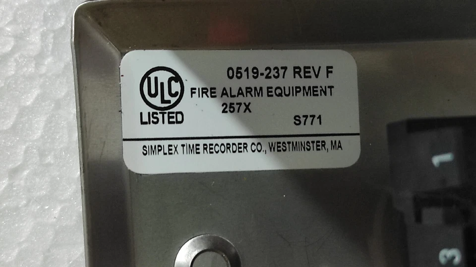 Simplex 2080-9060 Maintenance Switch W/lamp Surface Mount - Image 4 of 4