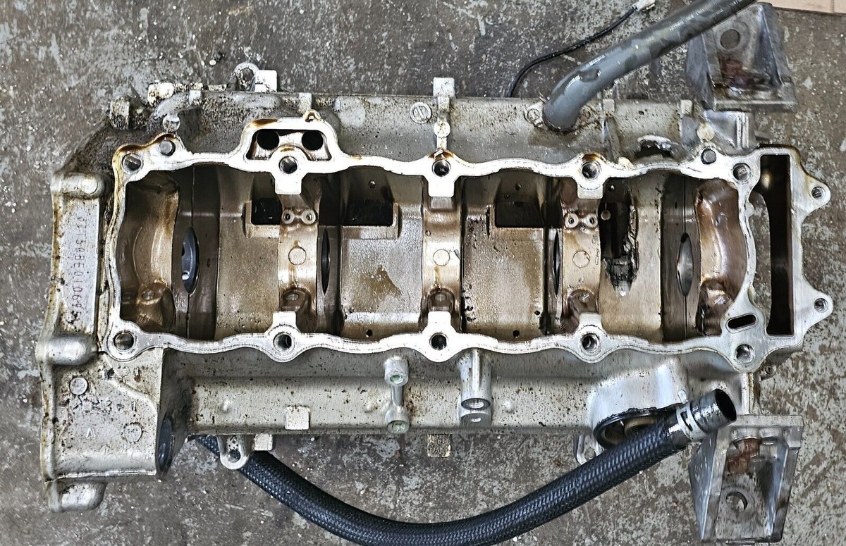 Kawasaki 07 2007 Ultra 250X 250 X crankcase crank case