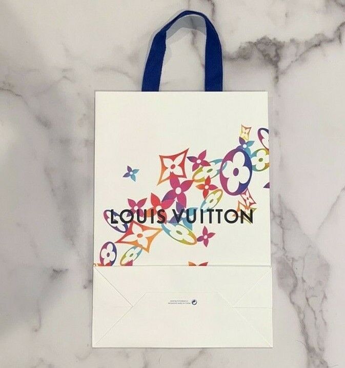 BRAND NEW RARE Authentic Louis Vuitton Holiday 2019 Gift Bags Gift Tags  & Ribbon
