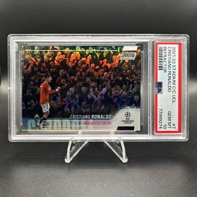 Topps Stadium Club Chrome UCL Cristiano Ronaldo #7 Refractor PSA 10