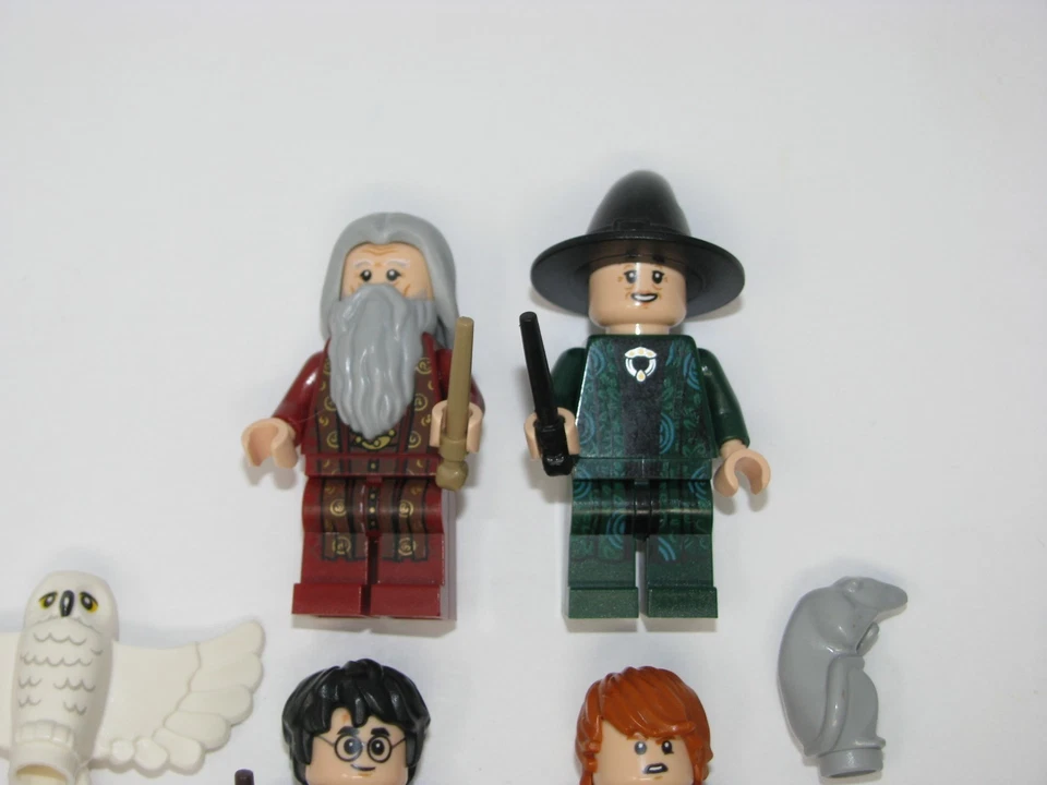 LEGO  Harry Potter Ron Mcgonagall Dumbledore Hedwig Owl Scabbers Rat Minifigure - Image 2 of 3