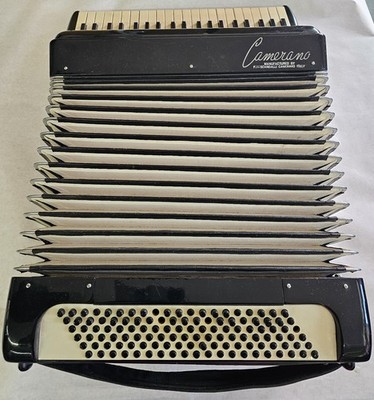 VINTAGE SCANDALLI CAMERANO ITALIAN ACCORDION