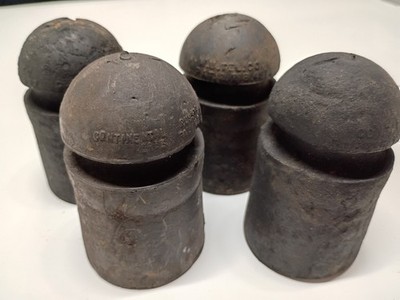 four pack of model r4 Continental rubber works insulators