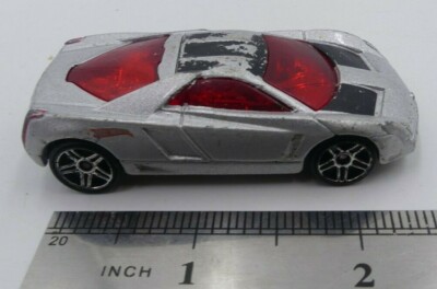 HOT WHEELS CADILLAC CIEN 2002 SILVER 1:64 Diecast toy car