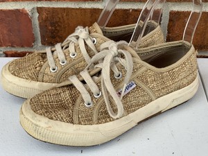 superga raffia