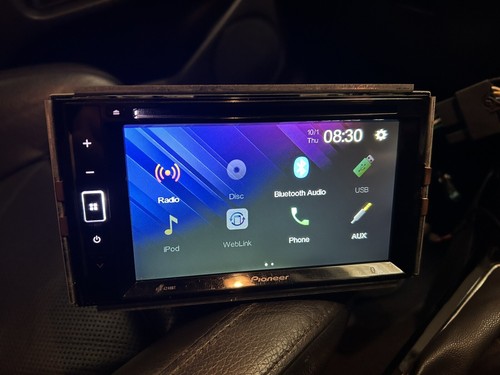 Pioneer AVH-A240BT 6.2" CD DVD Double Bluetooth USB Radio - Picture 6 of 7