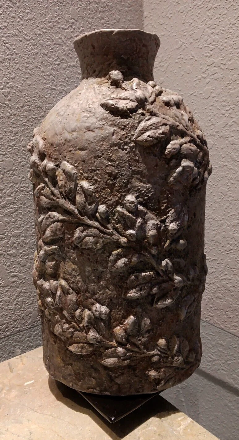 Ceramic pottery Vase