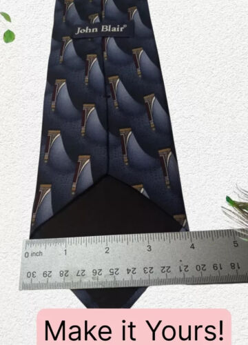 John Blair Silk Necktie, 58" X 4", Blue Tones, Geometric Art Deco. NB-8 - Picture 5 of 5