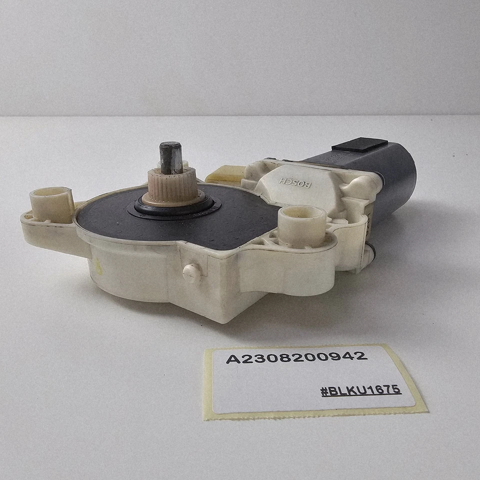 03-09 Motor regulador ventana delantera derecha mercedes w209 clk a2308200942 Foto 4 de 4