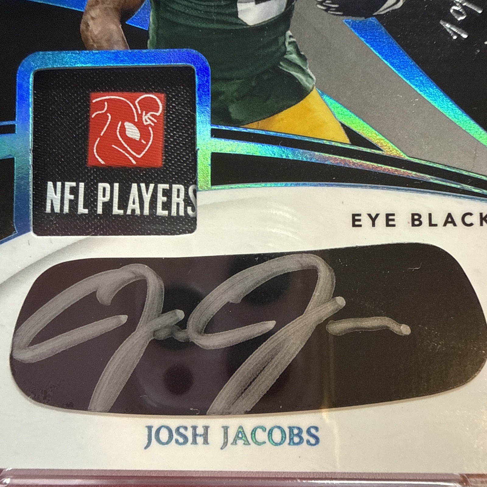 2024 IMMACULATE JOSH JACOBS EYE BLACK AUTO LAUNDRY TAG 1/1 PSA 8 AND 8 AUTO 1/1! view 6