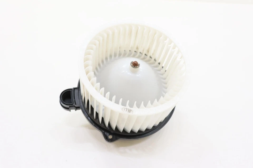 2011 - 2020 KIA SORENTO FRONT HVAC A/C HEATER BLOWER FAN MOTOR OEM 971131U000 - Image 3 of 4