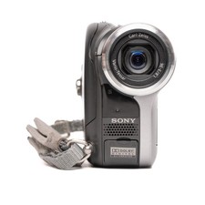 Sony Handycam DCR-DVD203E DVD PAL Camcorder - FULLY FUNCTIONAL