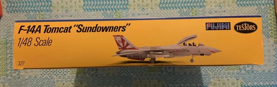 Fugimi Testors 1/48 F-14A Tomcat Sundowners Plastic Model Kit 327 Opened 1990 - Image 4 of 4