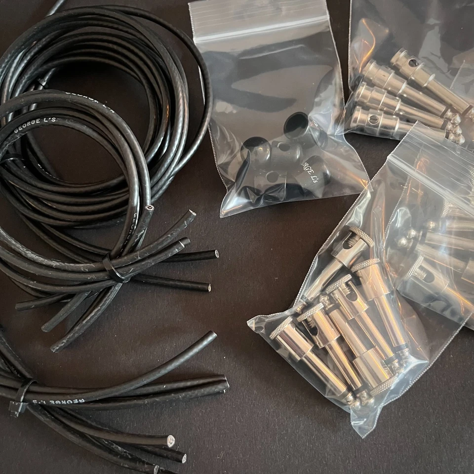 Georg Ls Patchkabel: Effektpedale verkabeln nach Maß und ohne Lötkolben. Klasse! - Bild 2 von 2