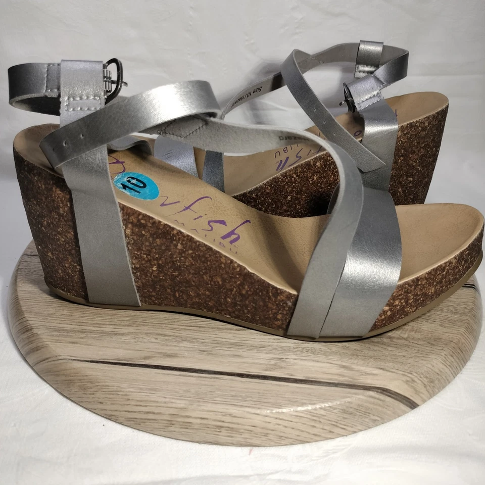 Sandalias Blowfish Malibu cuña talla 10 plateadas con tiras hebilla 3" Foto 4 de 4