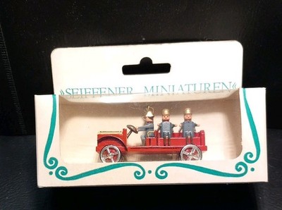 Vintage Seiffener Miniaturen Erzgebirge Feuerwehrauto Mannschaftswagen OVP